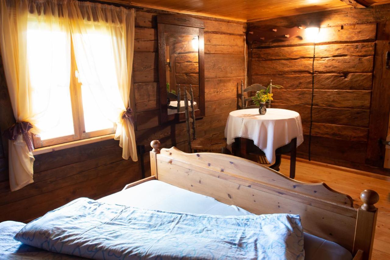 Ergli Otel Bernāti Dış mekan fotoğraf